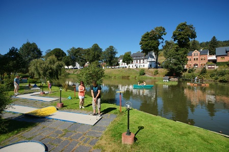 Foto Minigolf Zwota